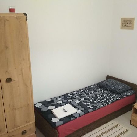 Apartament Scorpion Modlin Czosnow Exterior photo