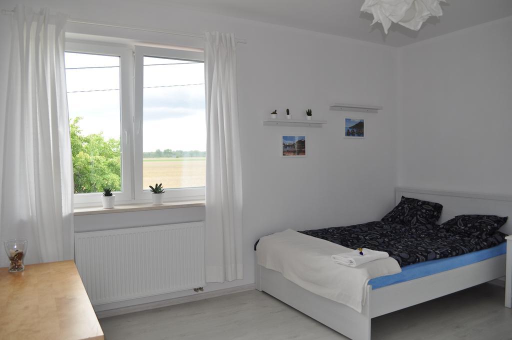 Apartament Scorpion Modlin Czosnow Exterior photo